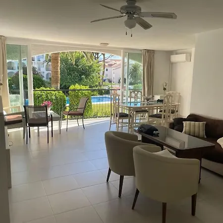 2 Bedroom In With Sea View Apartamento *